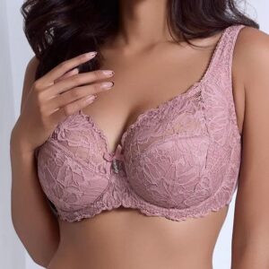 Lanny mode csipkés puha betétes melltartó